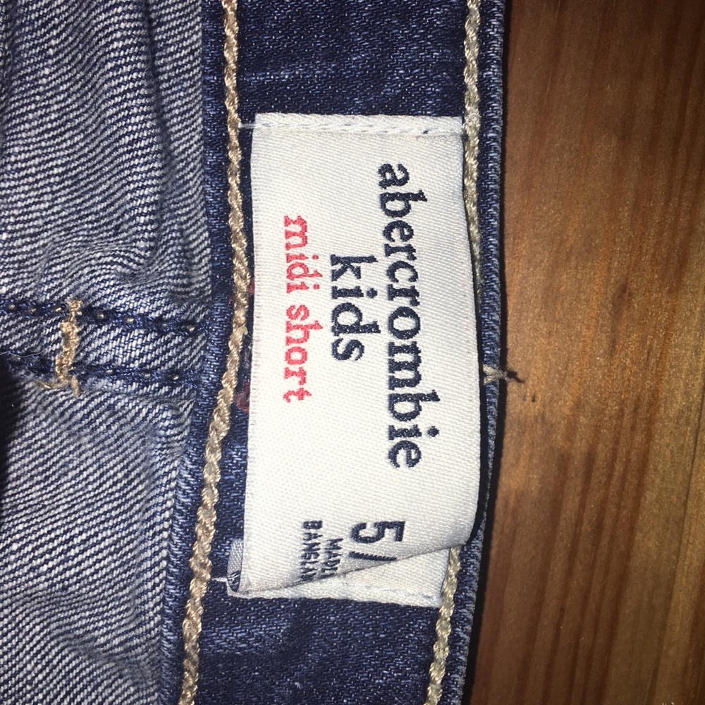 Bundle of 3 jean shorts! - Picture 7 of 7